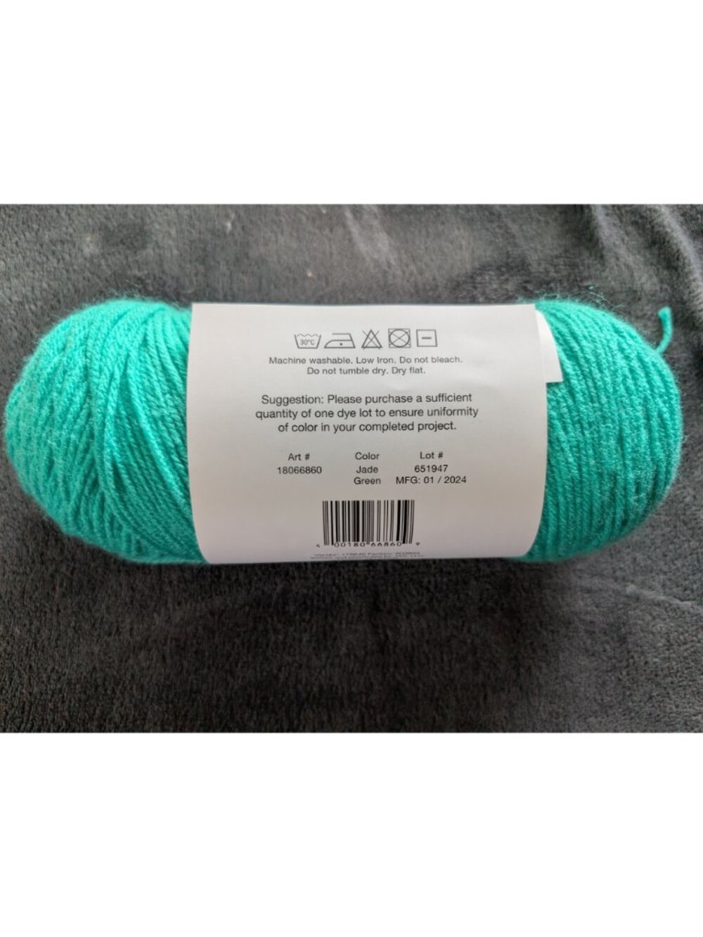 Big Twist Value Acrylic Yarn - Jade Green - Picture 3 of 4